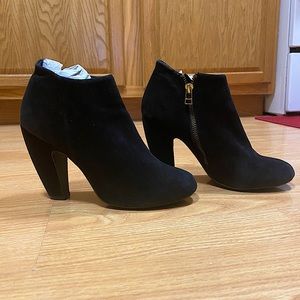 Black Steve Madden Heel Ankle Boots